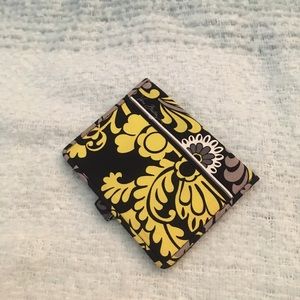 Vera Bradley wallet 🌻🌸🌺
